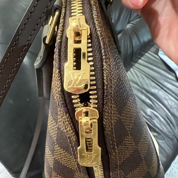 Louis Vuitton Alma BB in Damier Ebene - Picture 11 of 11